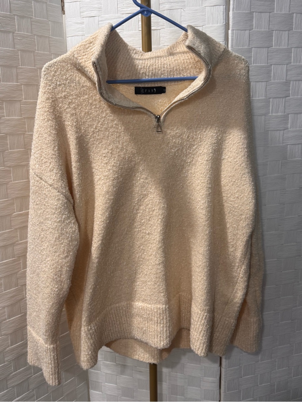 Women’s Oversized Cream Bouclé Zip-Up Sweater